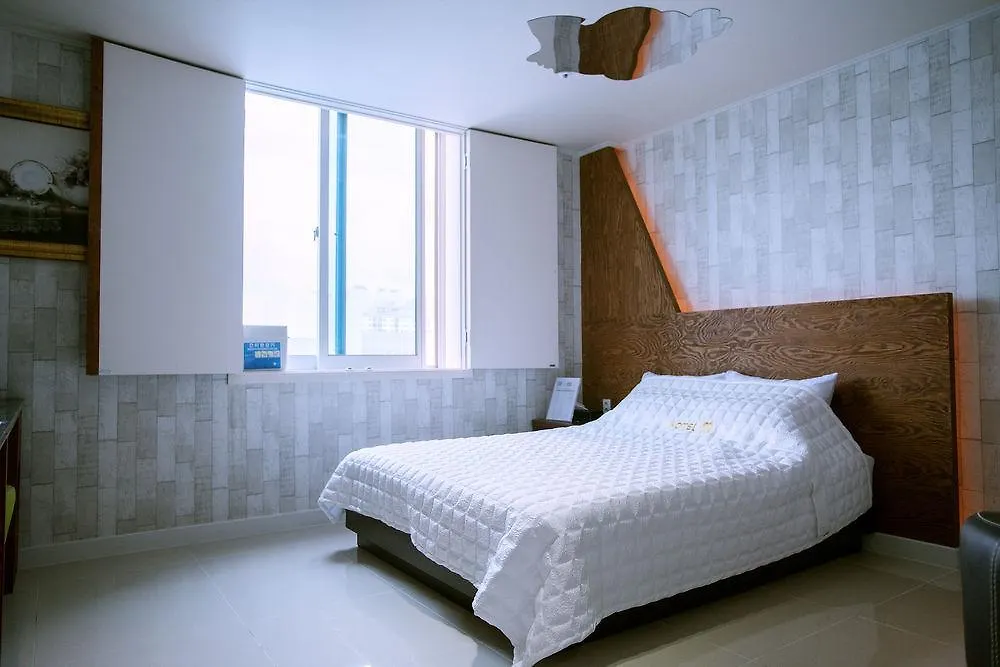 Hotel M Busan 2*,  South Korea